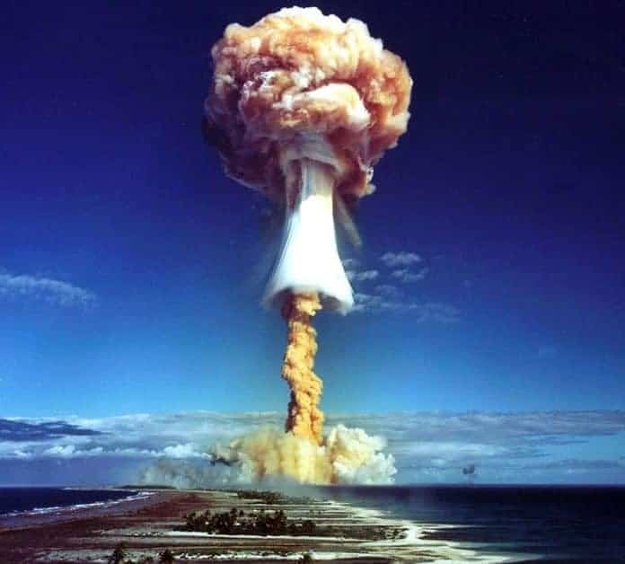 atomic tests atoll Bikini